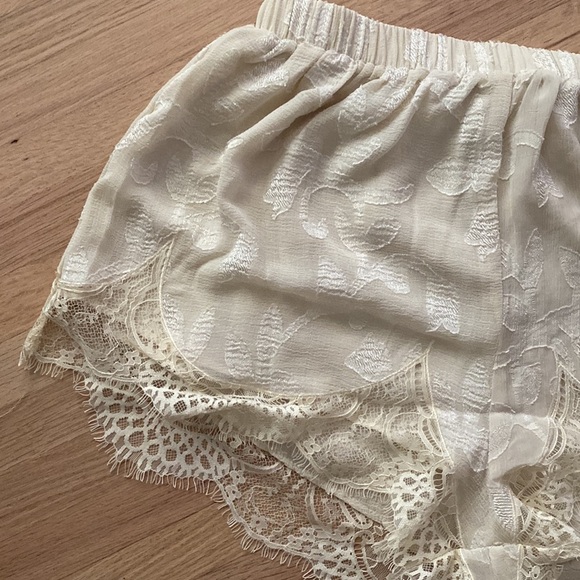 NWT Free People Love Story Intimate Ivory Lace Set lingerie Pajama - Small - Picture 3 of 9